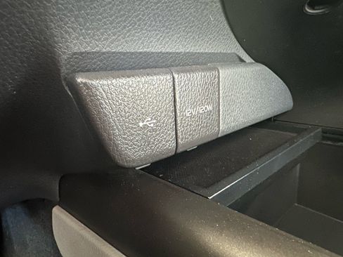 Used 2023 Toyota Camry SE w/ Convenience Package image 37