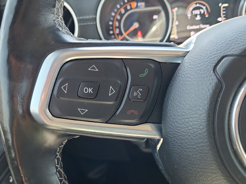 Used 2020 Jeep Wrangler Unlimited Sahara AWD/4WD image 26