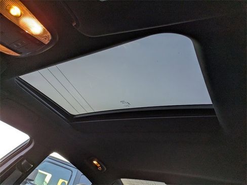 Used 2023 Dodge Charger R/T w/ Plus Group image 19