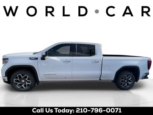 Used 2023 GMC Sierra 1500 SLT image 4