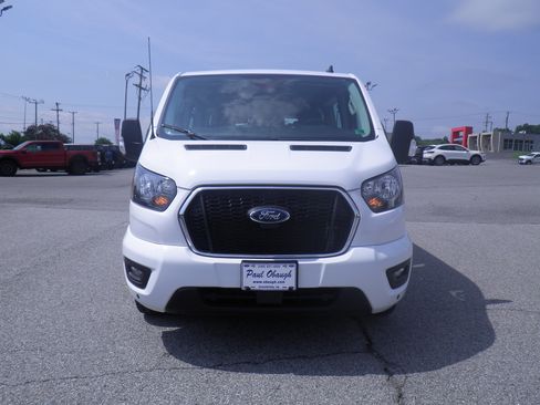 Used 2024 Ford Transit 350 XLT image 2