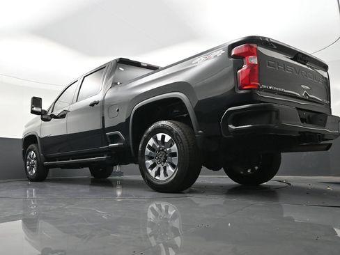 Used 2021 Chevrolet Silverado 2500 Custom w/ Custom Value Package AWD/4WD image 24