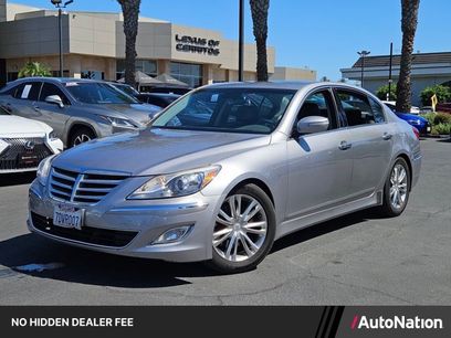 Used 2013 Hyundai Genesis 3.8 w/ Premium Pkg