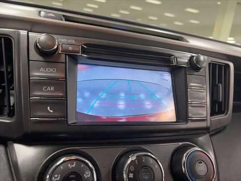 Used 2014 Toyota RAV4 LE image 22