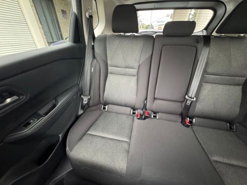 Used 2025 Nissan Rogue SV image 41