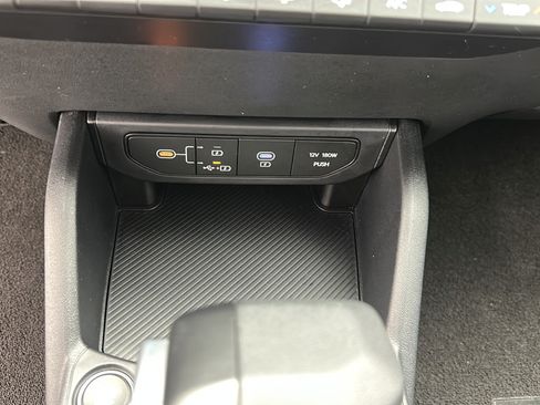 Used 2026 Kia K4 FWD image 19