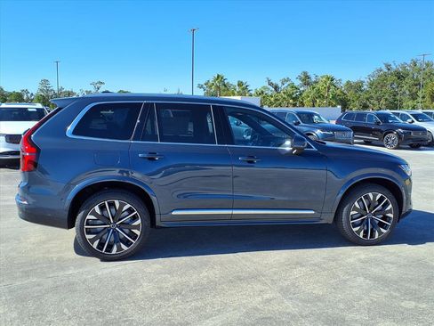 New 2026 Volvo XC90 B6 Plus w/ Protection Package Premier image 8