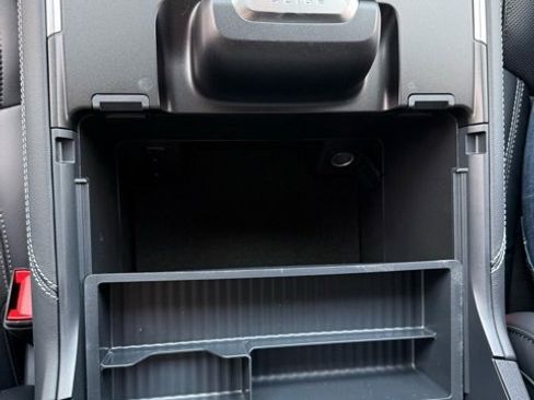 New 2026 Ford Expedition Platinum w/ Stealth Appearance Package image 24