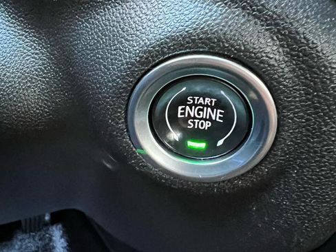 Used 2020 GMC Sierra 1500 Elevation w/ Elevation Value Package image 29