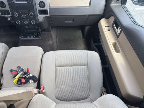 Used 2014 Ford F150 XLT w/ Equipment Group 302A Luxury RWD image 16