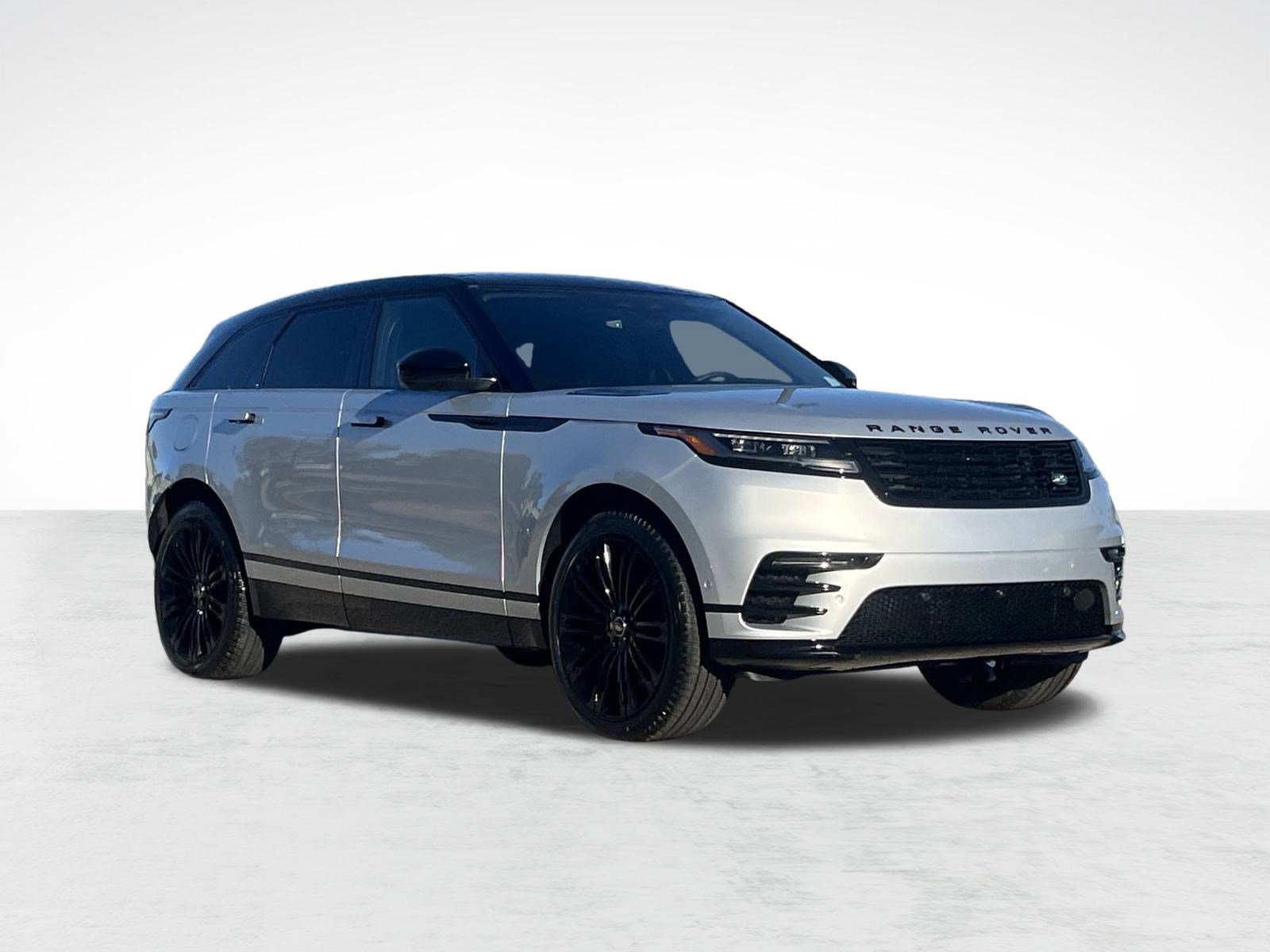 Used 2025 Land Rover Range Rover Velar Dynamic SE AWD/4WD image 6