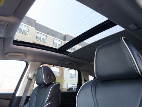 Used 2024 Acura MDX SH-AWD w/ Advance Package image 27