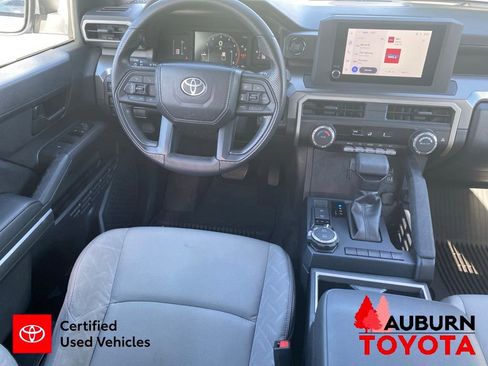 Certified 2024 Toyota Tacoma SR5 AWD/4WD image 28