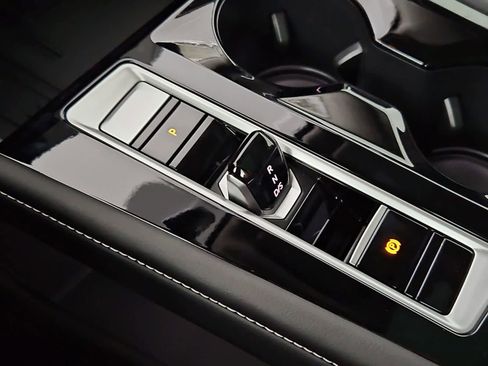 New 2026 Volkswagen Atlas SEL Premium R-Line AWD/4WD image 34