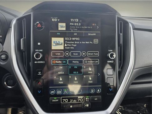 Used 2025 Subaru Crosstrek 2.0i Premium image 16