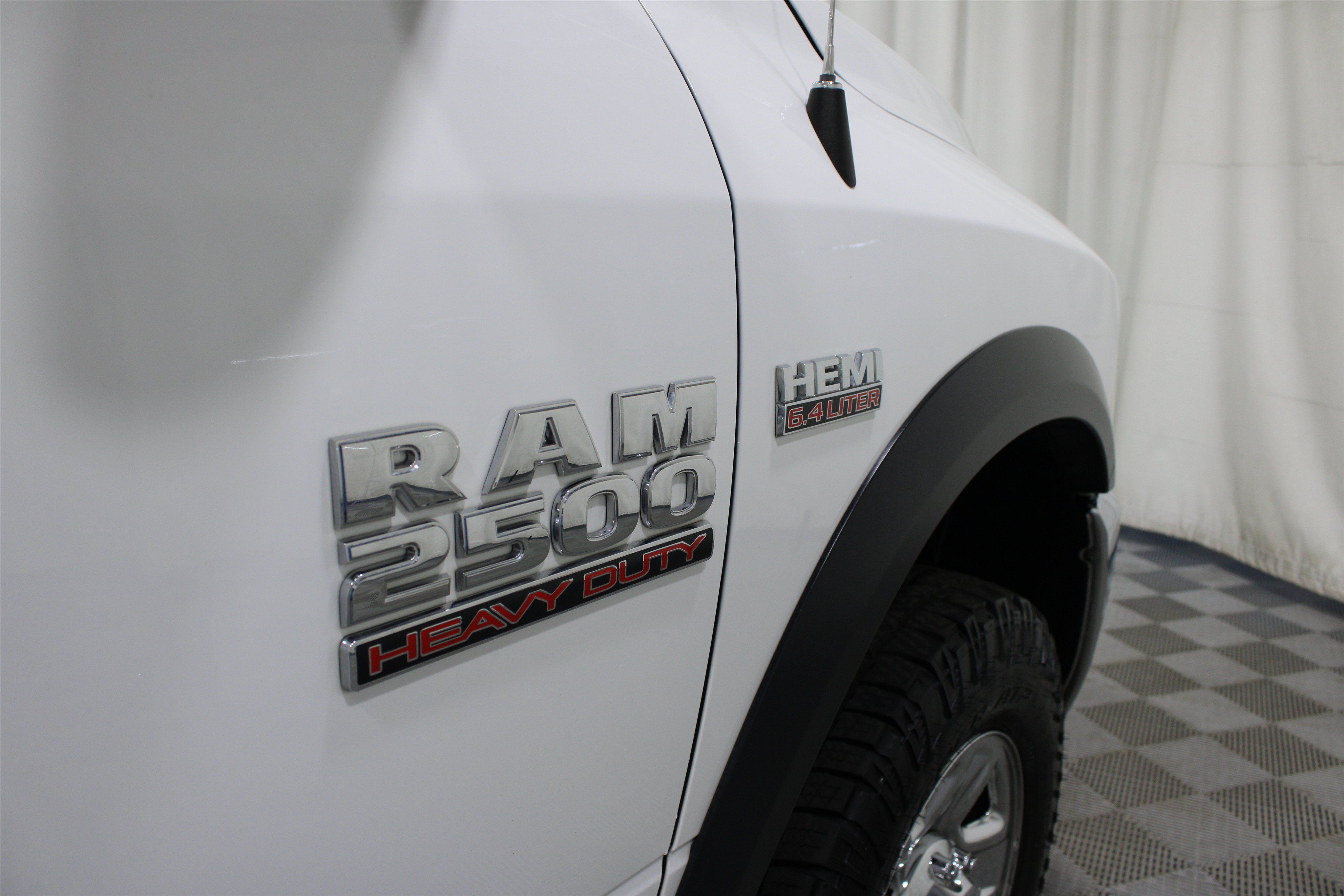 Used 2018 RAM 2500 Tradesman w/ Chrome Appearance Group AWD/4WD image 25