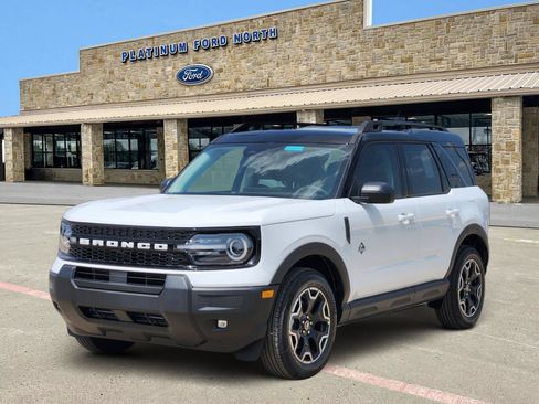 New 2026 Ford Bronco Sport Outer Banks AWD/4WD image 2