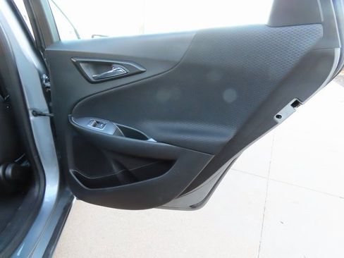 Used 2024 Chevrolet Malibu LT image 14