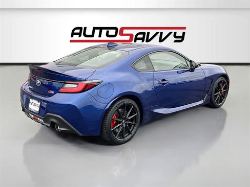 Used 2024 Toyota GR86 Premium image 7