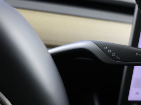 Used 2020 Tesla Model 3 Performance image 6