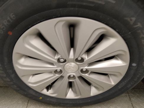 Used 2016 Hyundai Sonata SE FWD image 31