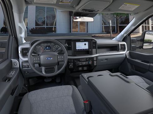 New 2025 Ford F250 XL w/ XL Driver Assist Package image 9