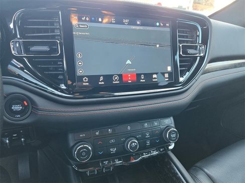 Used 2023 Dodge Durango R/T image 17