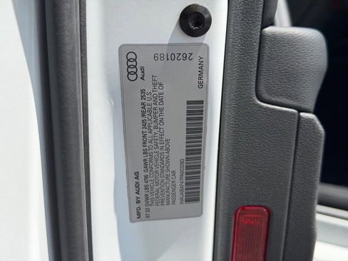 Used 2023 Audi A4 2.0T Premium w/ Convenience Package AWD/4WD image 24
