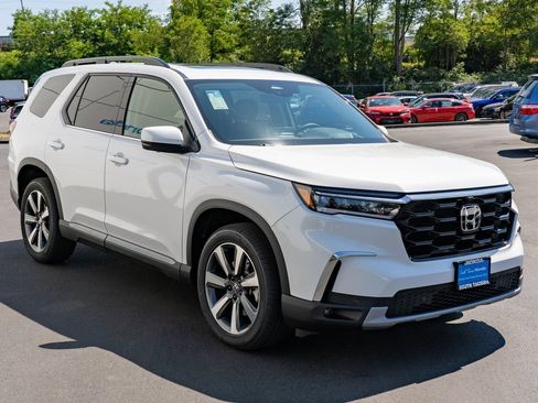New 2025 Honda Pilot Elite image 4