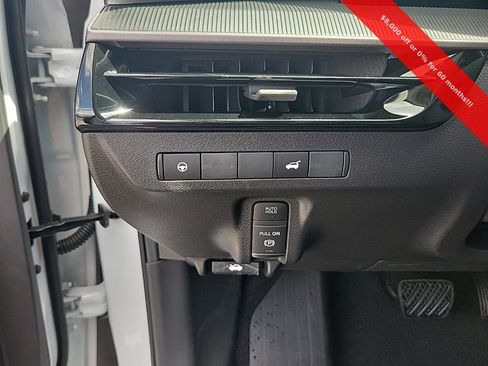 New 2025 Nissan Murano SV AWD/4WD image 21