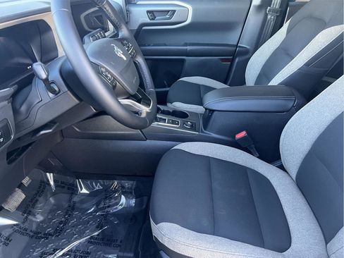 Used 2025 Ford Bronco Sport Big Bend w/ Convenience Package image 12