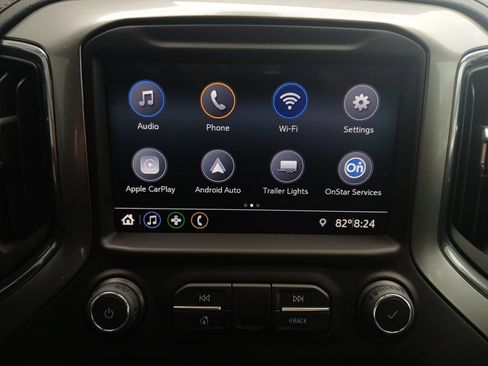 Used 2021 Chevrolet Silverado 1500 LT Trail Boss w/ Bed Protection Package AWD/4WD image 8