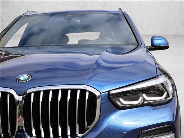 Used 2023 BMW X5 xDrive40i w/ Premium Package AWD/4WD image 2