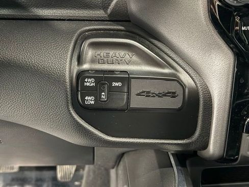 Used 2022 RAM 3500 Laramie image 17