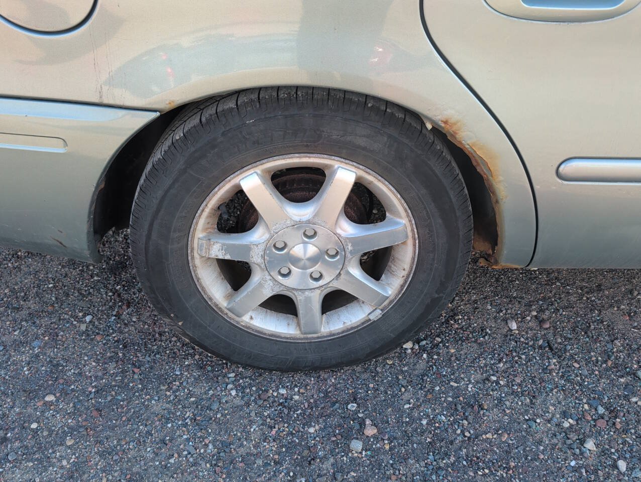 Used 2006 Ford Taurus SEL FWD image 11