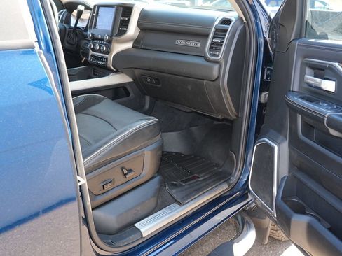 Used 2019 RAM 2500 Laramie AWD/4WD image 29