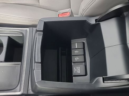 Used 2016 Honda CR-V EX-L image 33
