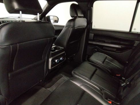 Used 2021 Ford Expedition Max XLT image 38