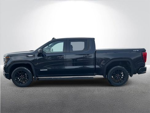 Used 2025 GMC Sierra 1500 Elevation image 3