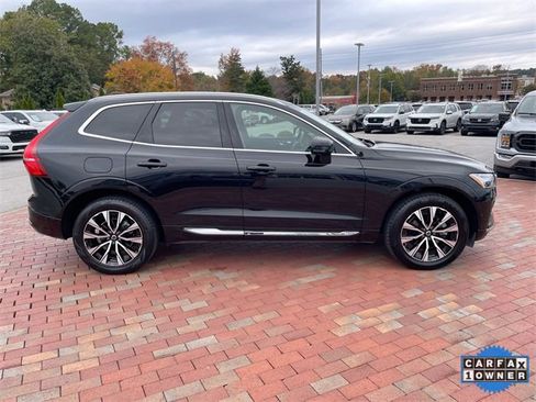 Used 2023 Volvo XC60 B5 Plus image 37