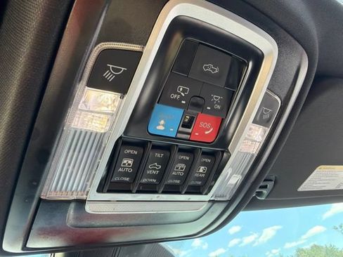 Used 2025 RAM 1500 Laramie w/ Night Edition AWD/4WD image 19