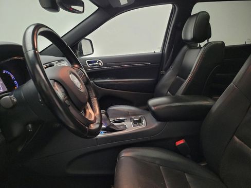 Used 2020 Jeep Grand Cherokee Limited w/ Luxury Group II image 17