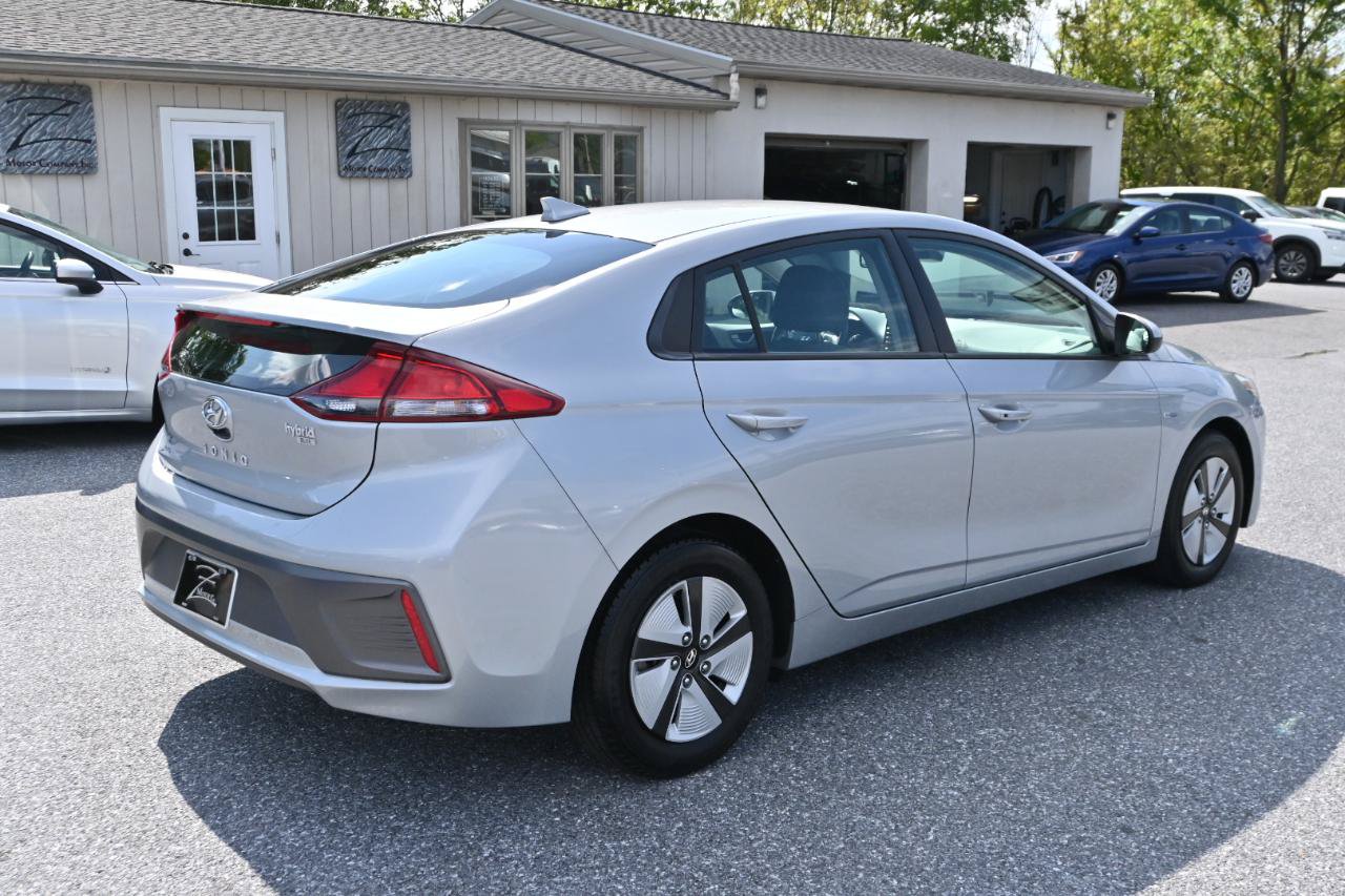 Used 2020 Hyundai Ioniq Blue FWD image 10
