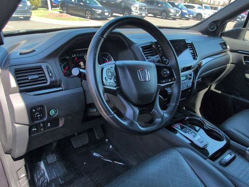Used 2020 Honda Passport Touring image 10