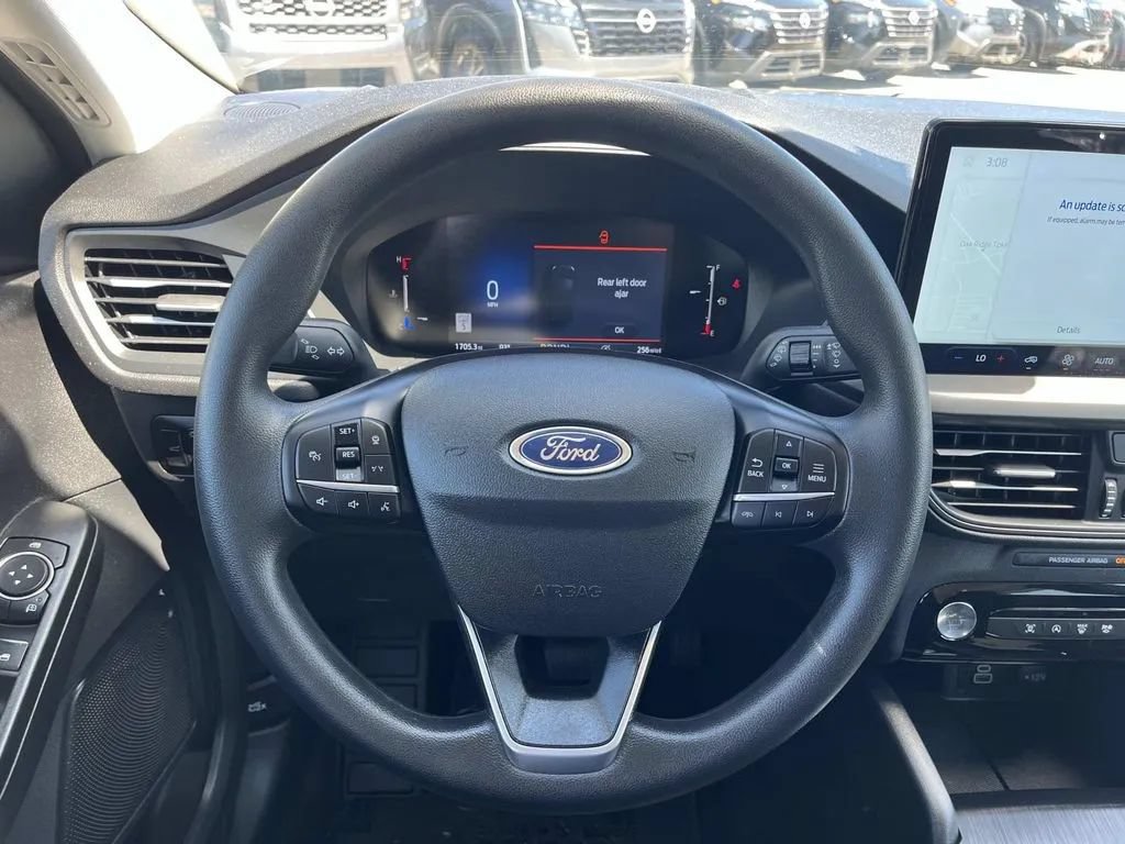 Used 2025 Ford Escape Active w/ Tech Pack #1 FWD image 12