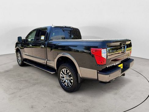 Used 2019 Nissan Titan Platinum Reserve w/ Platinum Utility Package AWD/4WD image 3