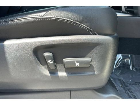 Used 2023 Toyota 4Runner Limited RWD image 25