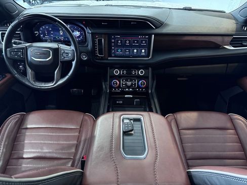 Certified 2024 GMC Yukon Denali Ultimate image 16