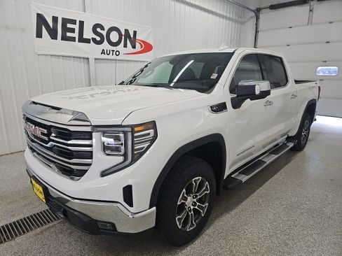 New 2026 GMC Sierra 1500 SLT w/ SLT Convenience Package image 4