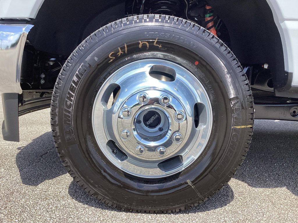 New 2026 Ford F350 Lariat AWD/4WD image 30